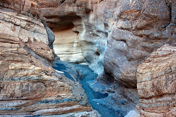 Death Valley Photography by Naheed Choudhry