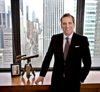 CORPORATE & HEADSHOTS